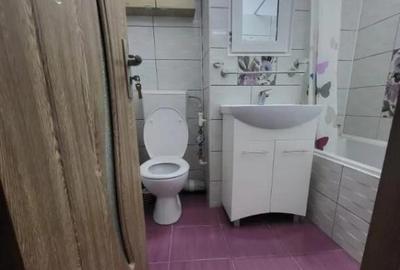 Garsonieră decomandată în Medicină