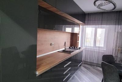Apartament cu 2 camere decomandat în Crâng - 4