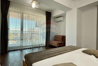 Studio de lux cu vedere la lac ?i la mare cura?enie inclusa - 2