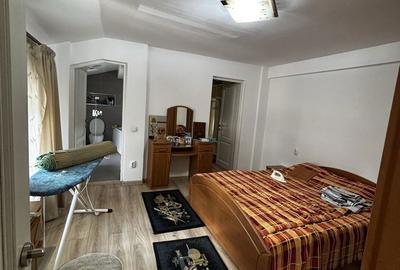 Casă cu 4 camere cu Teren 80 Mp în Central - 8