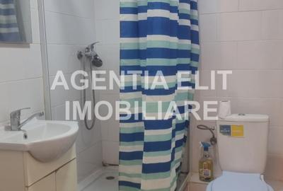 Garsonieră decomandată în Central - 5