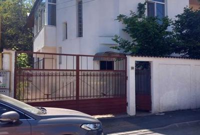 Casă cu 4 camere cu Teren 2500 Mp în Vatra Luminoasă - 8