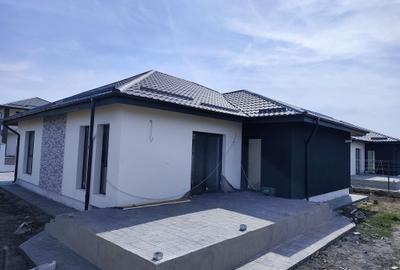 FARA COMISIOANE in Gulia casa cu 4 camere 2 bai terasa PARTER+pod placa la cheie - 3
