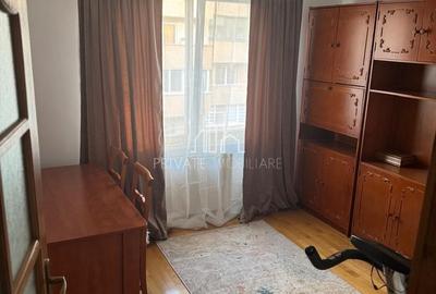 Apartament 4 Camere Et.3/4 De Vanzare, Str. Armoniei, Tudor - 2