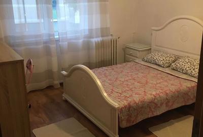Apartament cu 3 camere decomandat în Central - 3