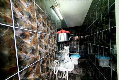 Hala + Teren Aferent ,situat in Targu Jiu, Bld Ecaterina T - 6