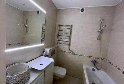 Garsonieră decomandată în 1 Mai - 1