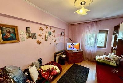 Apartament cu 3 camere decomandat în Brăilei - 10
