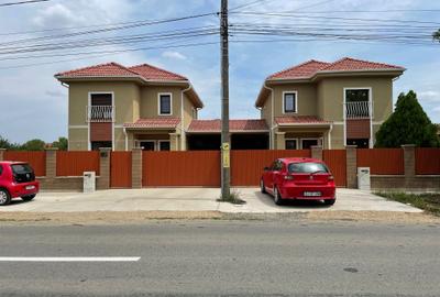 Casa cu garaj, lângă Carrefour, la asfalt - 5 camere, 3 băi - 1