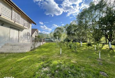 Casă cu 4 camere cu Teren 1000 Mp în Sadu - 2