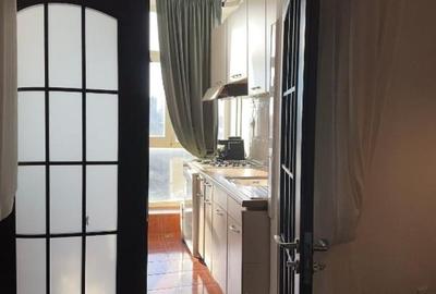 Apartament cu 2 camere decomandat în Victoriei - 4