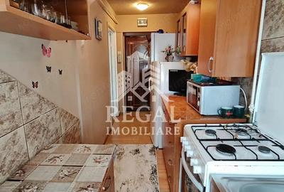 Apartament 2 camere | Complet mobilat ?i utilat | 38 mp | Etaj 3/4 - 13