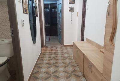 Apartament doua camere, decomandat, etaj zece, mobilat si utilat, liber, Orizont - 4