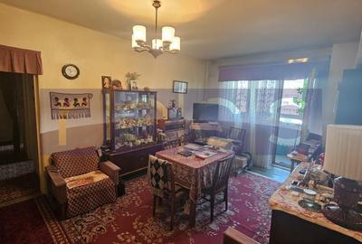 Apartament cu 3 camere semidecomandat, mobilat în Lujerului