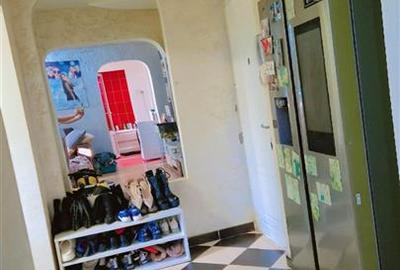 Apartament cu 2 camere decomandat în Apollo - 8