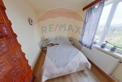 Apartament cu 4 camere, mobilat în Est - 7