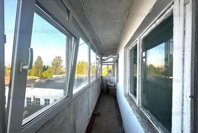 72 mp DECOMANDAT 3 cam 2 bai 2 balcoane Radu Negru - 1