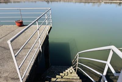 Casă individuală cu 7 camere cu Canalizare în Roșu - 5