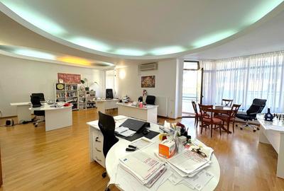 Apartament cu 4 camere decomandat în Primăverii - 3