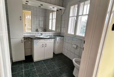 Casă cu 4 camere cu Teren 1000 Mp în Borș - 11