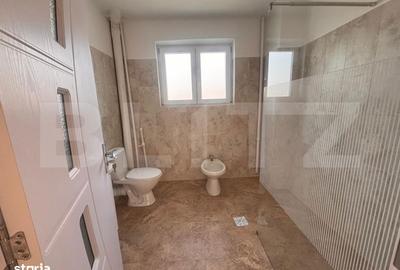 Casă cu 6 camere cu Teren 1000 Mp în Central - 1