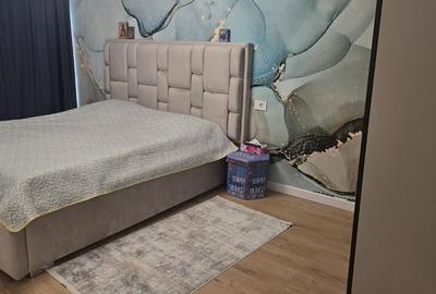 Apartament cu 3 camere decomandat în Străulești
