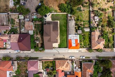 Vilă de lux complet amenajată, ideală pentru o familie cu stil - 32