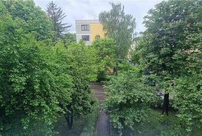Apartament cu 3 camere semidecomandat, mobilat în Hărmanului - 11