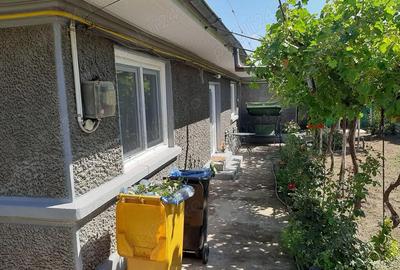 Casă cu 4 camere cu Teren 317 Mp în Central - 7