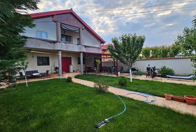 Casă cu 5 camere în Poșta