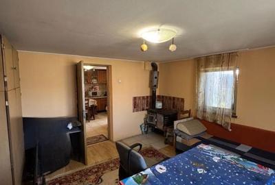 Casă cu 4 camere cu Teren 1400 Mp în Satulung - 11