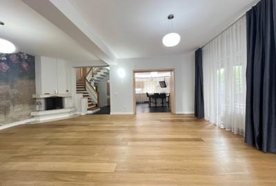 Vânzare Vila 7 Camere Iancu Nicolae