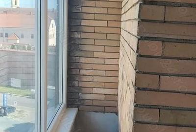 Apartament cu 4 camere decomandat în Centru Civic - 5