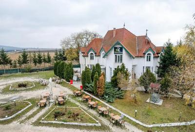 Spațiu comercial, de 704 mp, în Central - 7