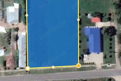 Teren de 5000 mp, în Băile - 3
