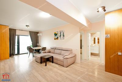 Apartament cu 3 camere decomandat, mobilat în Faleză