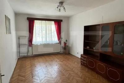 Apartament cu 3 camere decomandat, mobilat în Sângeorgiu de Mureș - 2