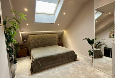 Apartament cu 3 camere decomandat în Central - 1