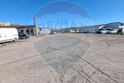 Spa?iu industrial de 1,500mp de vanzare in zona Periferie - 4