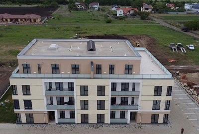 Apartament cu 3 camere decomandat în Torontalului