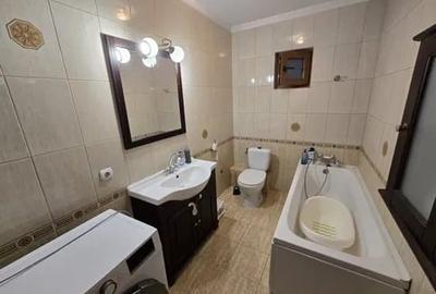 Apartament cu 4 camere decomandat în Cug - 4