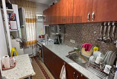 Apartament cu 3 camere semidecomandat în Drumul Găzarului - 16