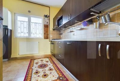 Apartament de vanzare, cu 4 camere, 80 mp, zona Parcul Bucovina Apartament de vanzare, cu 4 camere, 80 mp, zona Parcul Bucovina - 4