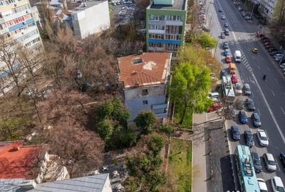 Casă cu 7 camere cu Teren 476 Mp în Unirii - 3