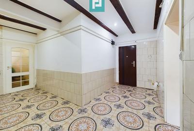 Spațiu comercial, de 47 mp, în Central - 6