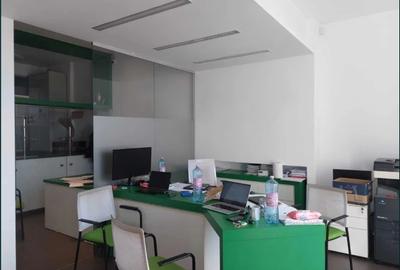 Bd. Mamaia, spatiu comercial 80 mp., acces direct din bulevard - 3
