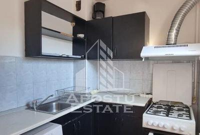 Apartament cu 3 camere, centrala proprie, zona Dacia - 4