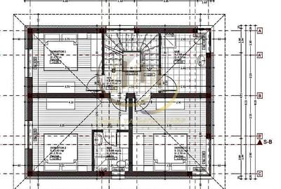 Casă cu 5 camere cu Teren 400 Mp în Central