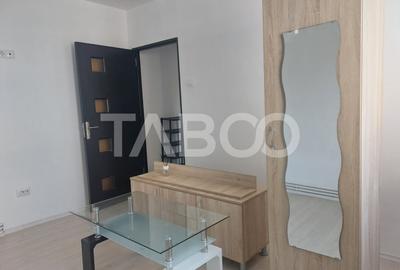 Apartament cu 3 camere decomandat, mobilat în Vest