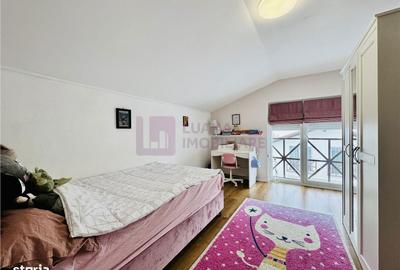 Casă cu 4 camere cu Teren 211 Mp în Central - 9